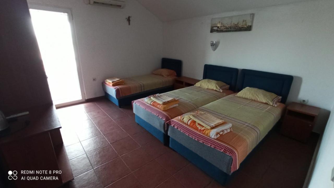 Kuca Todorovic Apartment Budva Ngoại thất bức ảnh