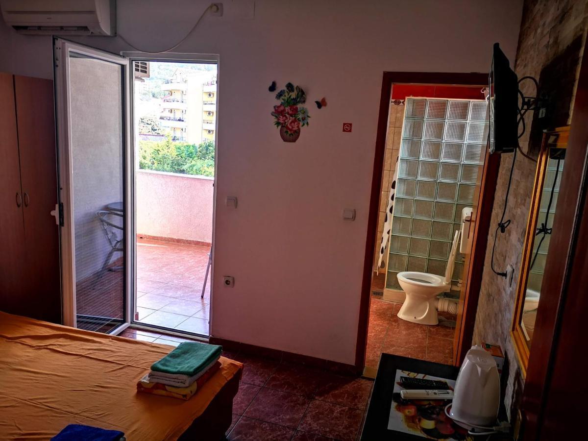 Kuca Todorovic Apartment Budva Ngoại thất bức ảnh